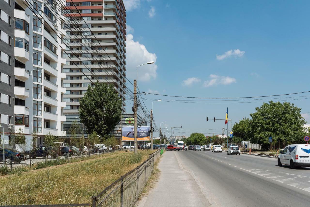 Luxury Flat 9 Near Metro Apartment Bucharest Exterior photo